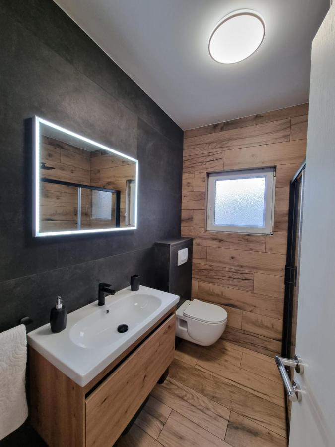 Apartman Lovre Zadar Exteriör bild