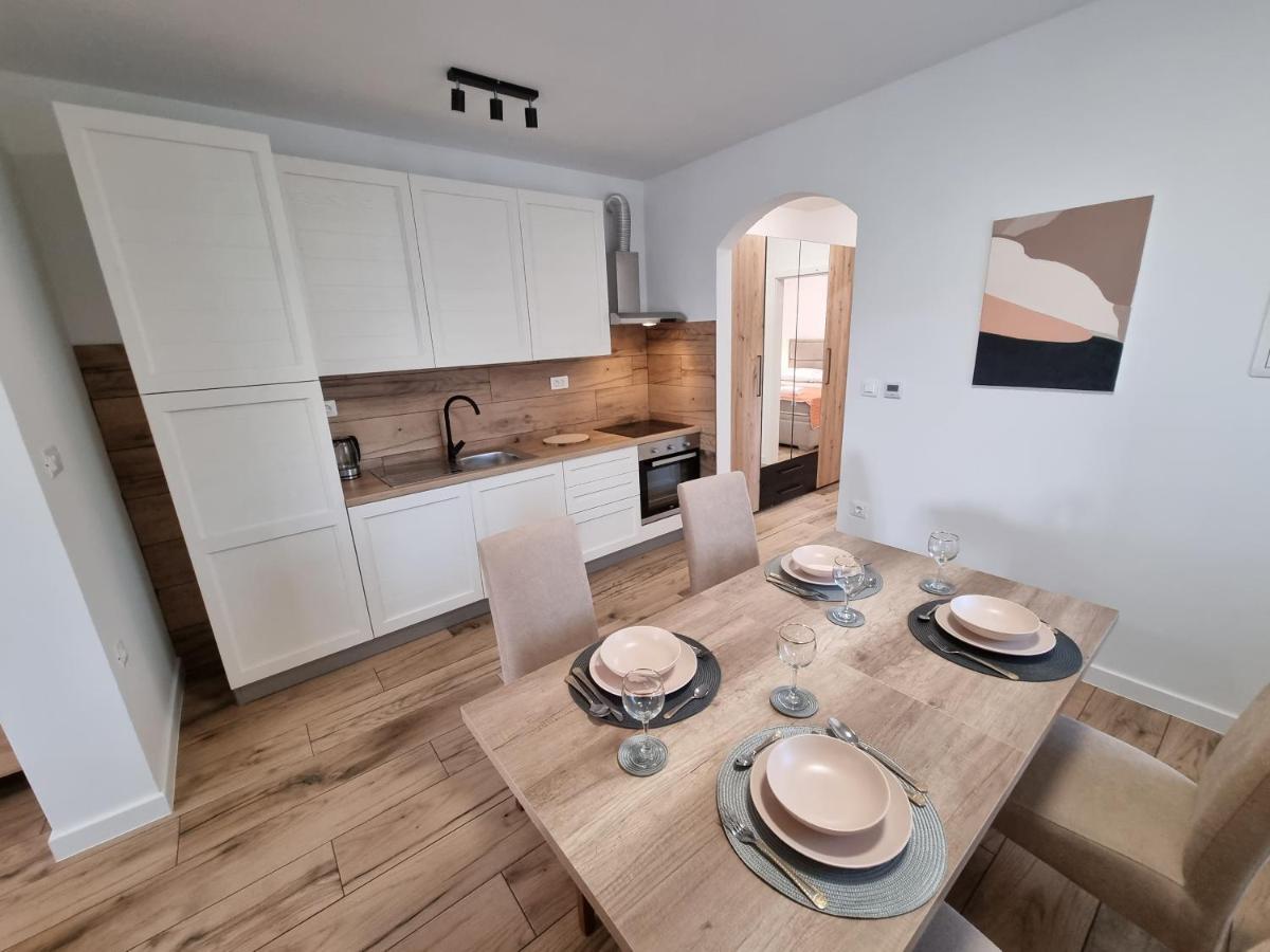 Apartman Lovre Zadar Exteriör bild